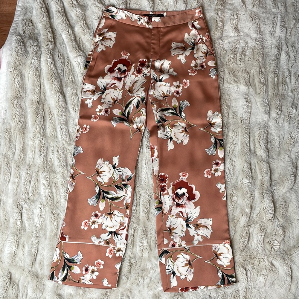Ankle length zara pants xs